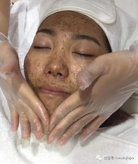 额头长闭口毛孔粗大爆痘怎么办,皮肤爆痘起闭口怎么回事