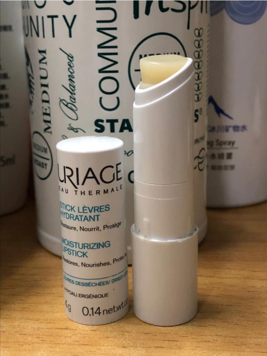 有唇纹涂再贵口红也low,这些唇膏滋润不油腻,淡化唇纹最管用