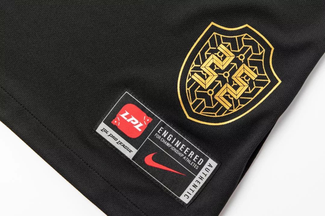 nikelpl队服,英雄联盟lpl与nike
