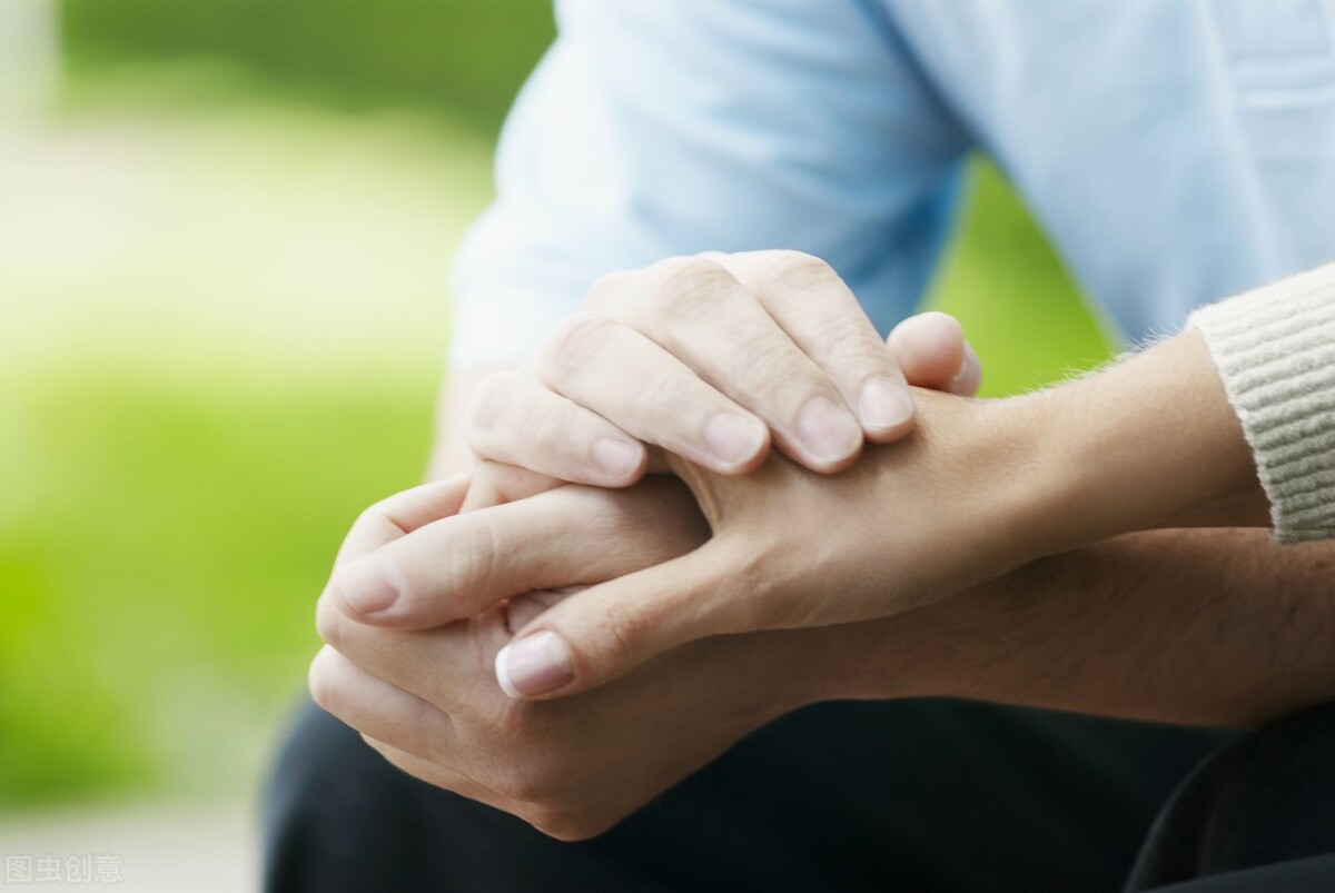 男女关系变亲密从什么话题开始的,情侣之间没话题聊了怎么办