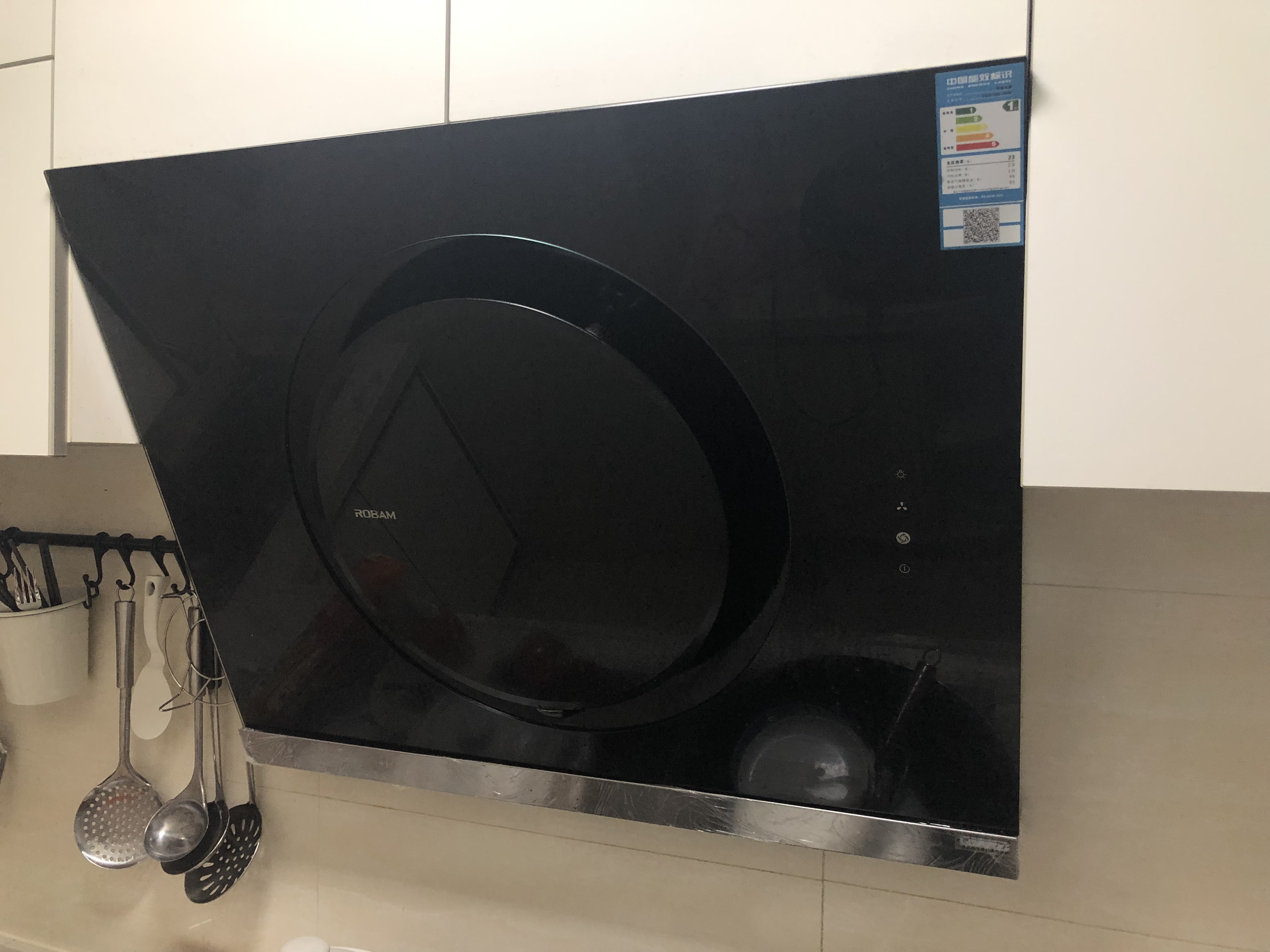 油烟机怎么清洗油网,油烟机怎么清洗不伤漆面