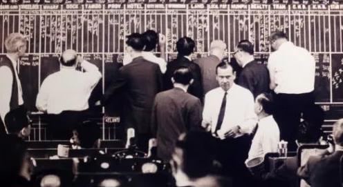 香港股市面临的大机遇,香港股市历史起伏跌宕