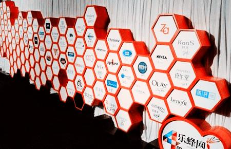 曾经退出的电商三巨头,各大电商平台创始人退出