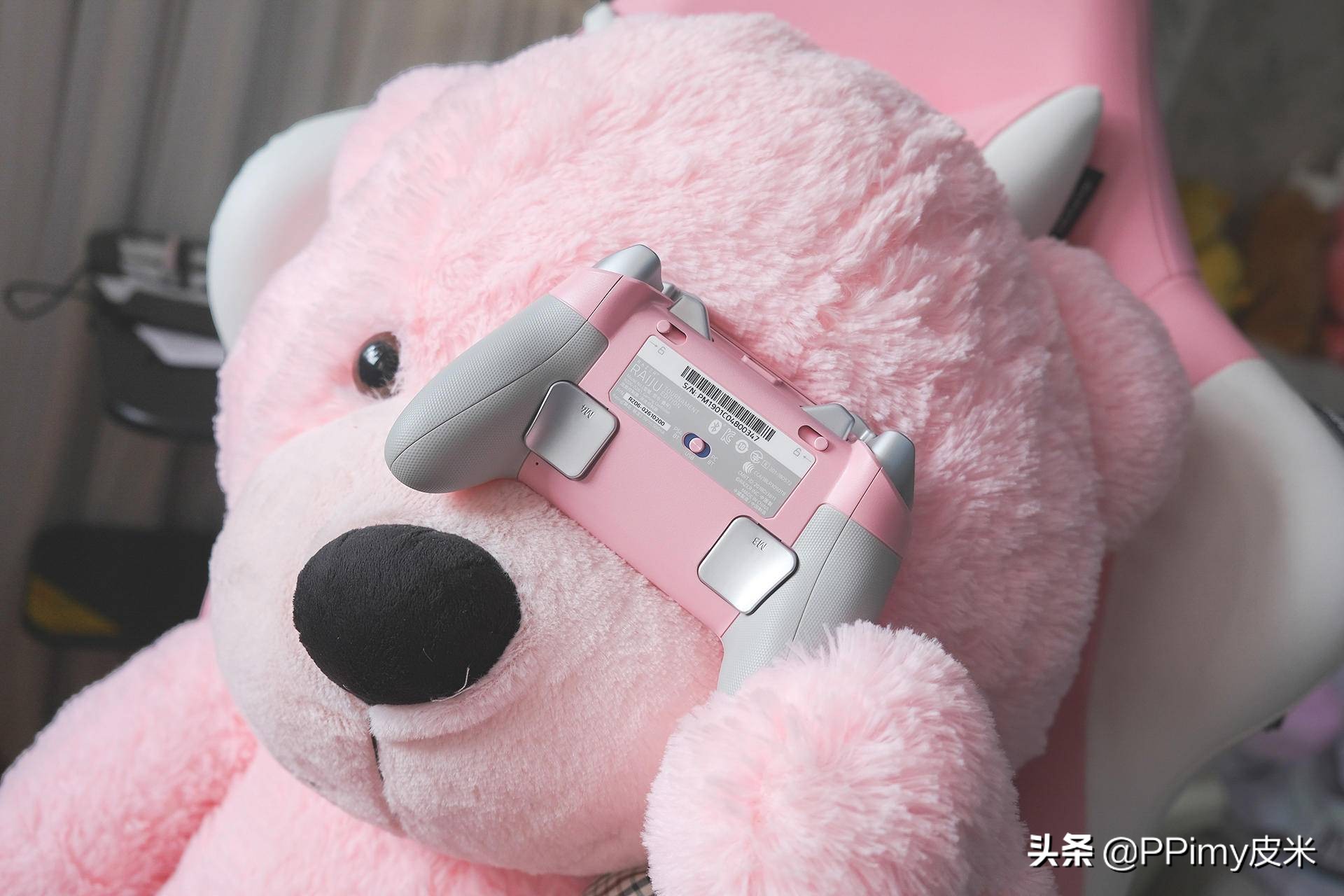 雷蛇ps5飓兽竞技版手柄评测,雷蛇ps4飓兽标准版手柄