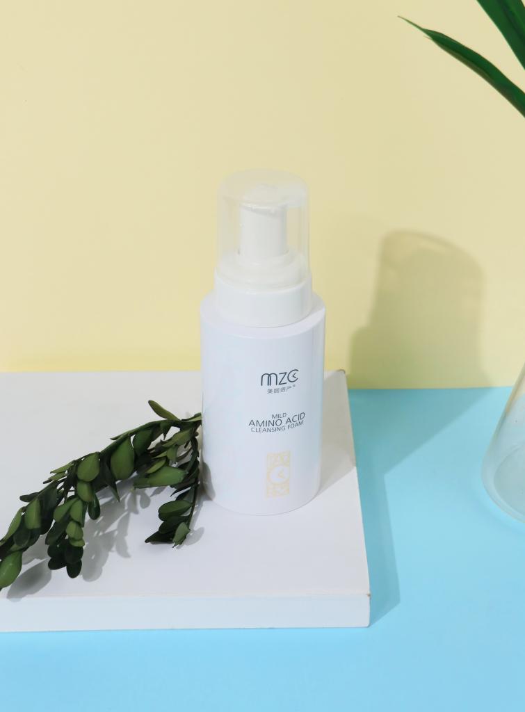 什么牌子洗面奶最好用又有效,洗面奶品牌公认最好用的洗面奶