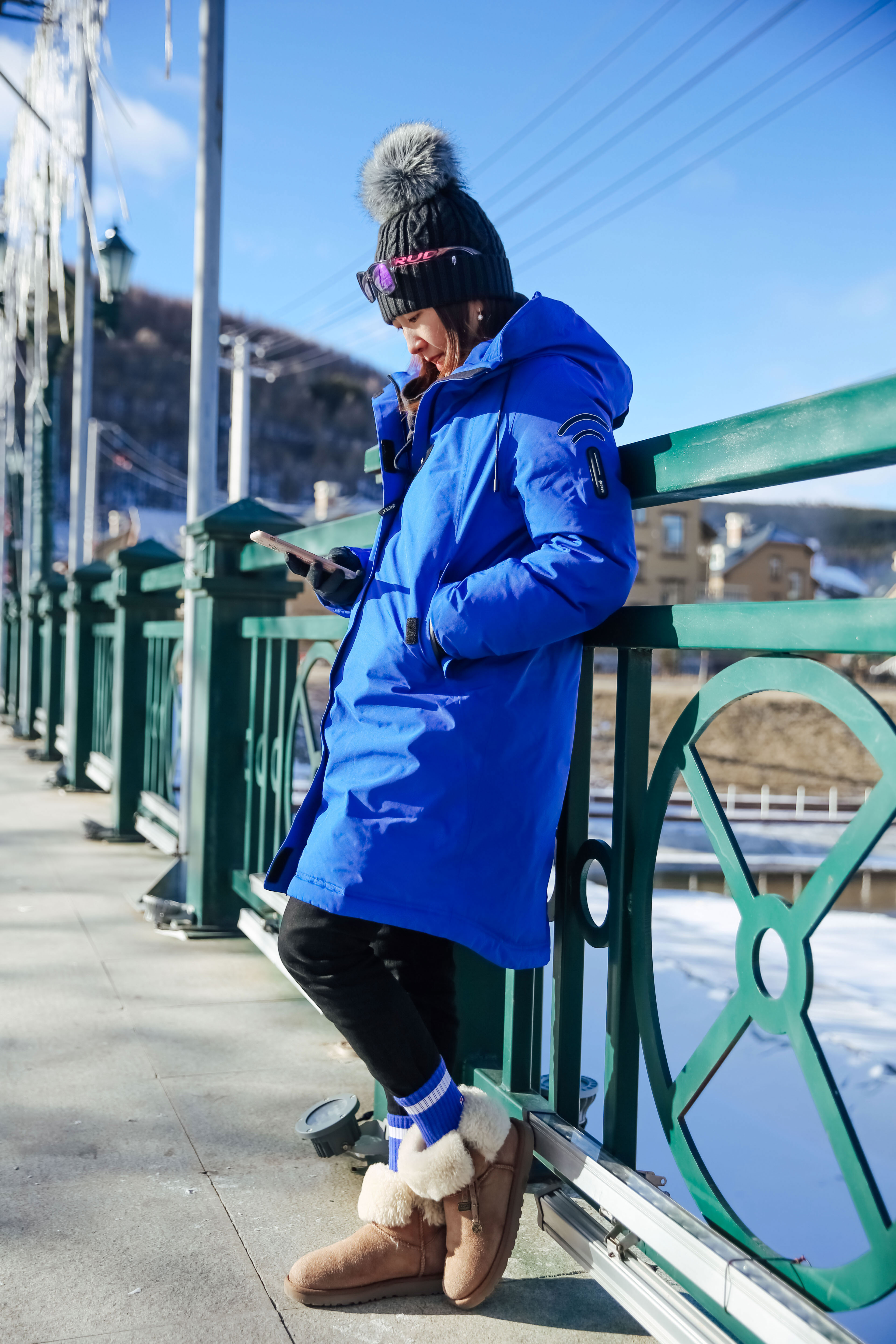 强冷空气已至秋裤羽绒服安排起来,冷空气突袭羽绒服穿搭