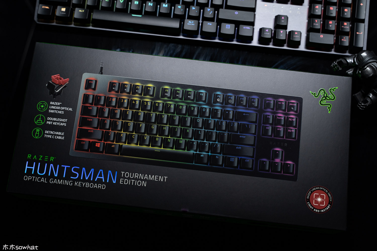 雷蛇键盘猎魂光蛛v2评测,雷蛇pbt键帽适合酷冷的红轴吗