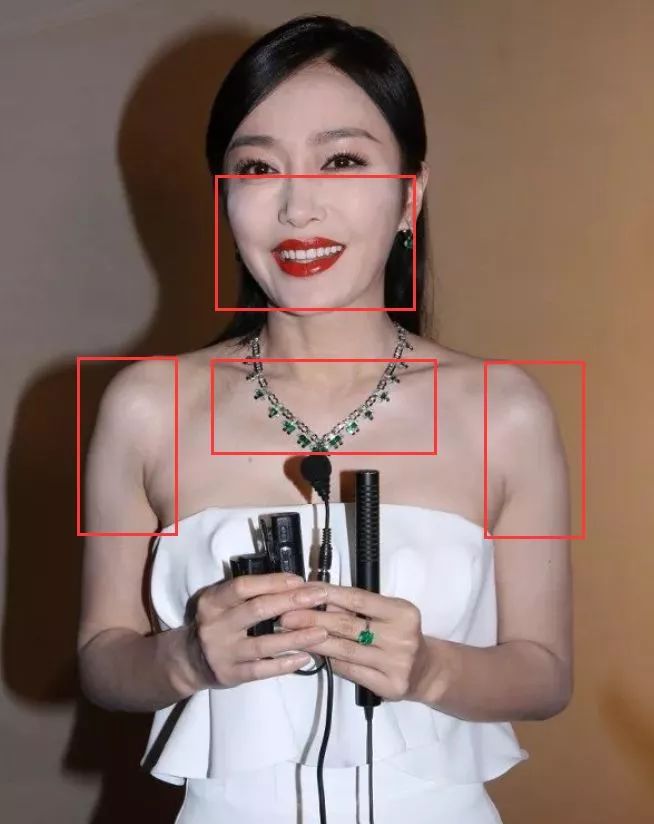 秦岚脸部垮了没有,秦岚真实脸部状态