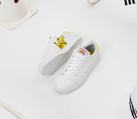 优衣库与kaws联名t恤 (优衣库kaws联名t恤图片)