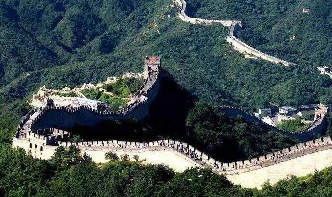 老外怀疑长城这么矮，有军事作用吗？专家：不仅有用，用处还很多