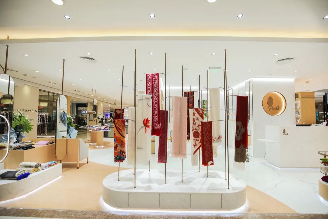 嫵WOO：东方女人的妩媚在颈肩