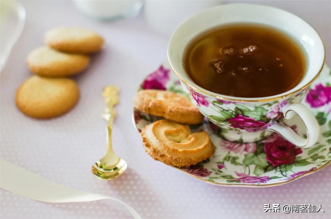 伯爵红茶和英式红茶的区别,立顿经典红茶和英式早餐红茶区别