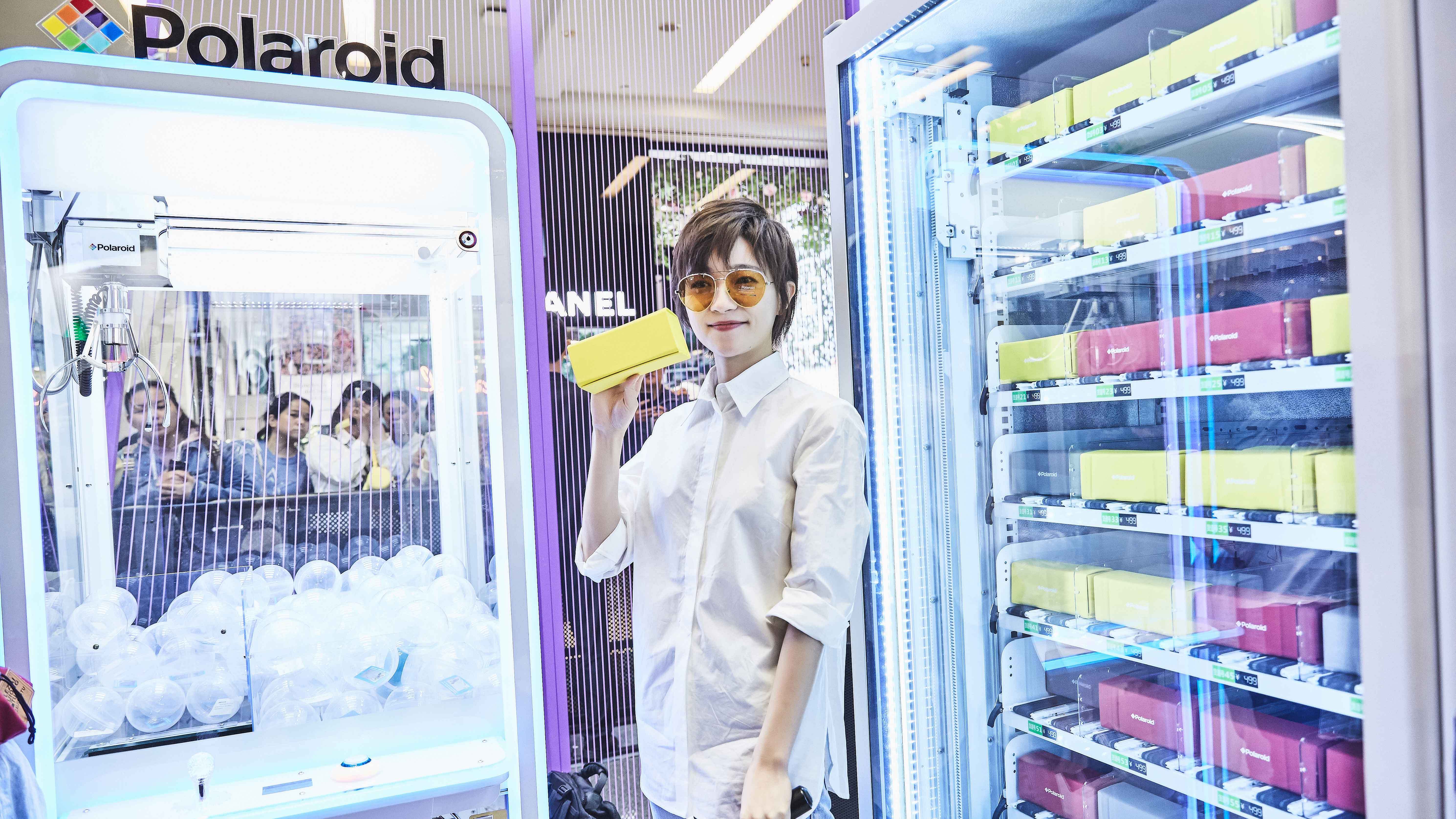 焦俊艳加拿大滑雪,焦俊艳好莱坞拍广告