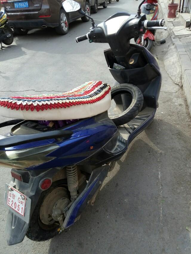 顾客真空胎塞了两次胶条就废了，提早结束使用寿命需要怎么办？