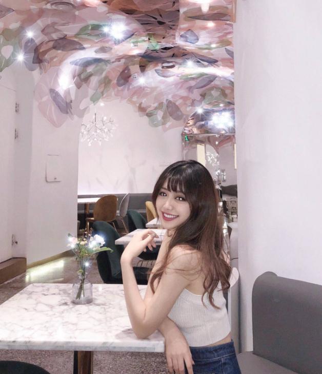 女朋友的闺蜜喜欢上我怎么化解,女朋友的闺蜜总是针对你怎么办