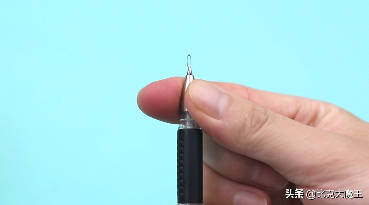 穿针不用拔线,一个小妙招教你快速穿针方便实用