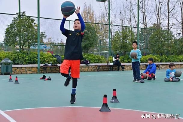 如何快速提高篮球成绩,个人练习如何提高篮球技能