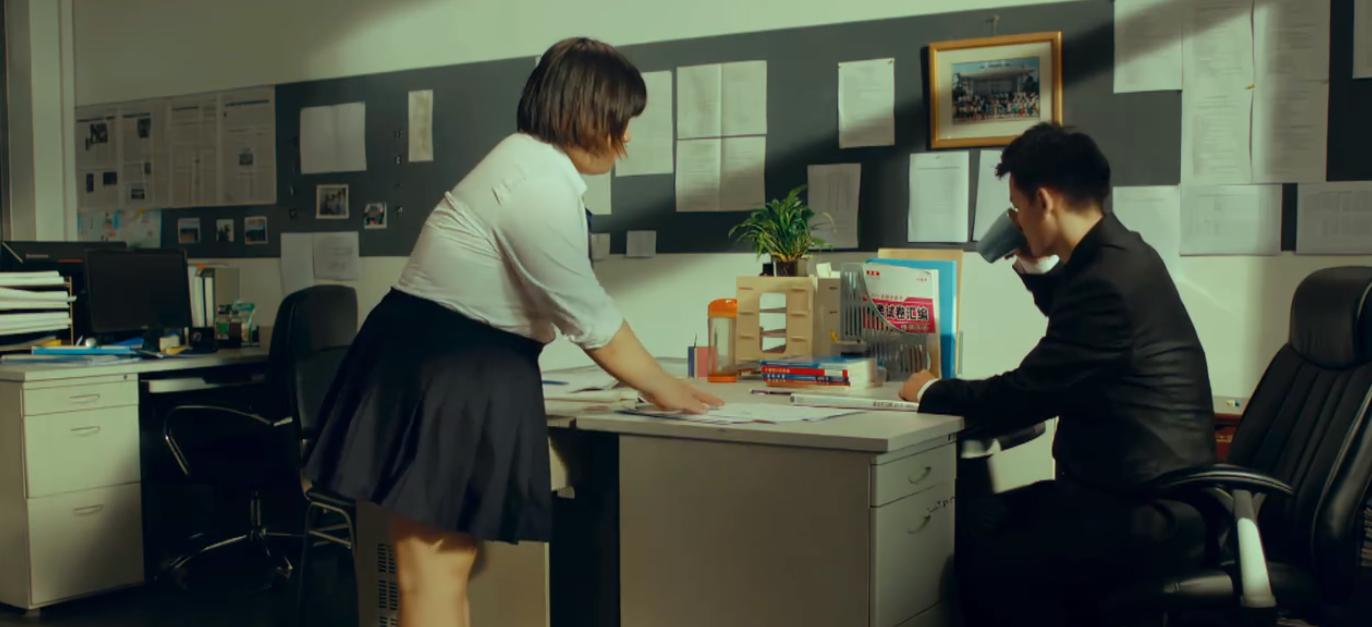 200斤胖女孩被同学嫌弃，减肥成功后让男神侧目，国产冷门电影