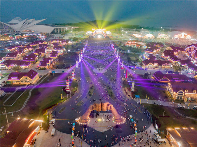 金沙滩啤酒城漫游攻略,金沙滩啤酒节白天游玩攻略