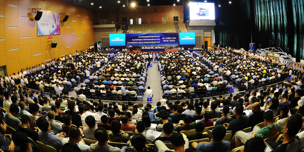 具有批判精神的相声,相声批判办事效率低下