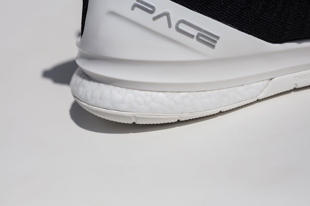 王一博同款安踏跑鞋,耐克王一博同款环保潮鞋