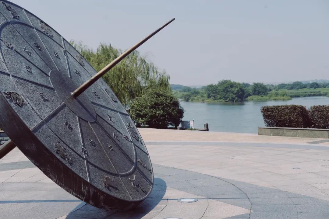 每顿人均20块，坐高铁来这座浙西小县城吃个过瘾