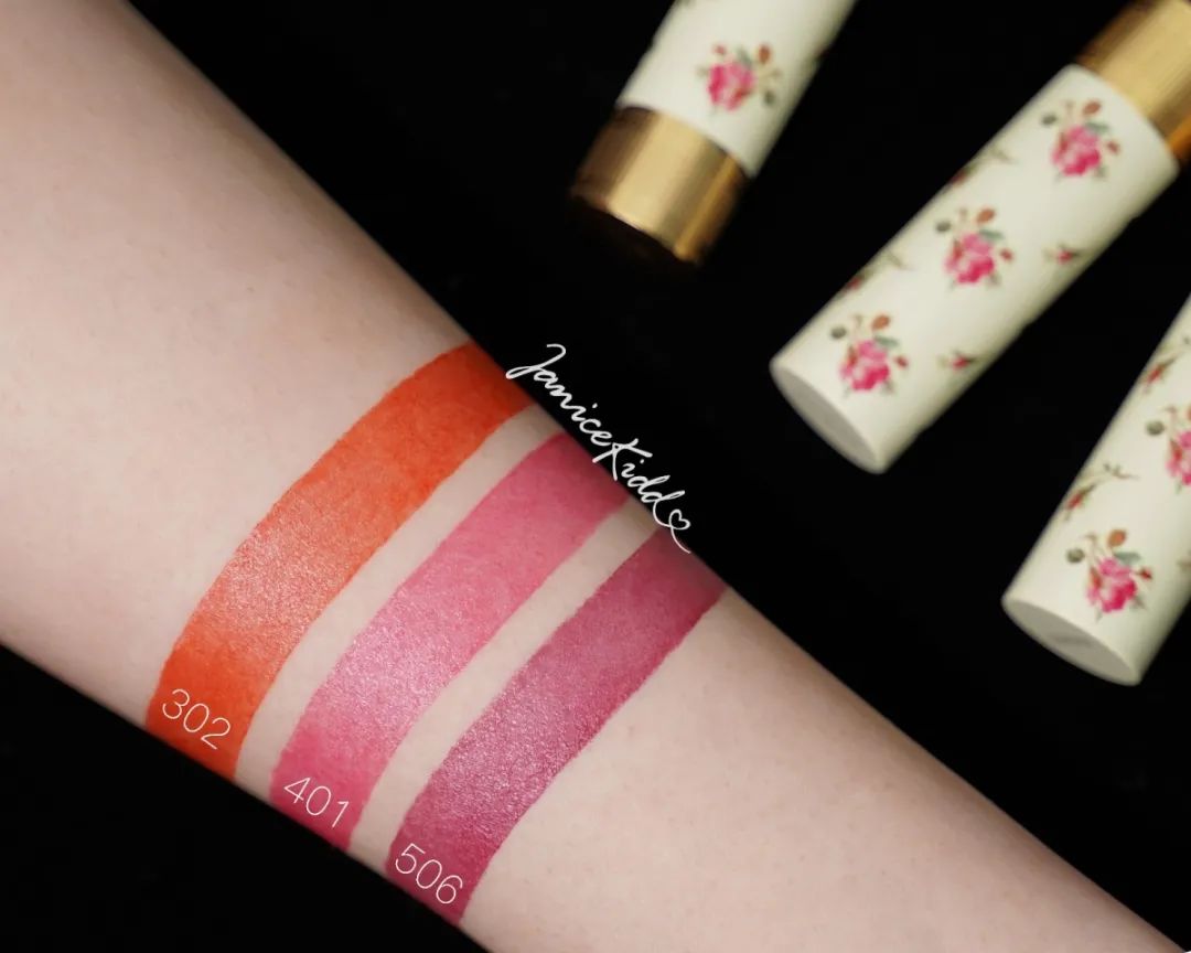 奢侈品下场battle卖口红，爱马仕、周仰杰，该买哪一支？