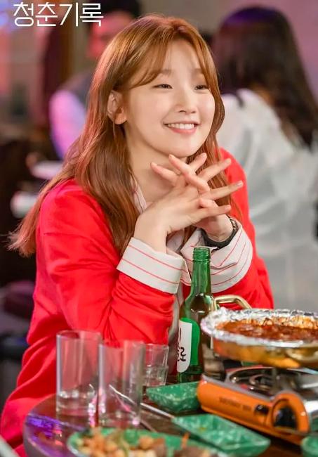 韩剧女主同款穿搭推荐,时尚韩剧女主角的日常衣服搭配