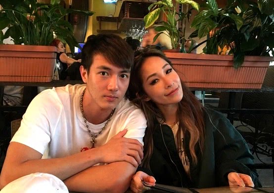 萧亚轩谈25岁以上的男人,萧亚轩再谈小鲜肉男友