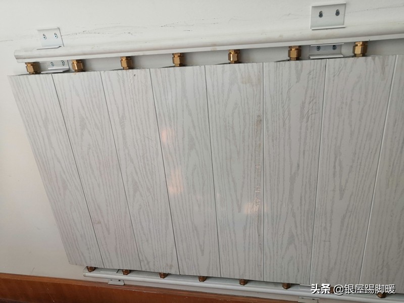 散热器时间久了积灰怎么办,散热器把墙熏黑