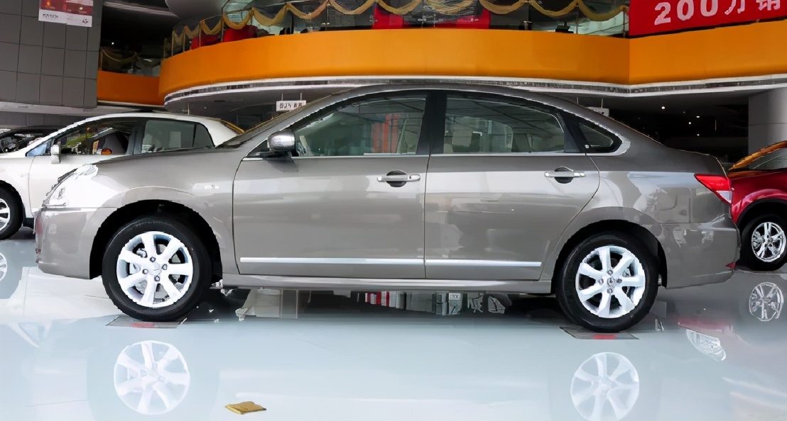 你最喜欢哪一款车配图,你最喜欢哪代天籁