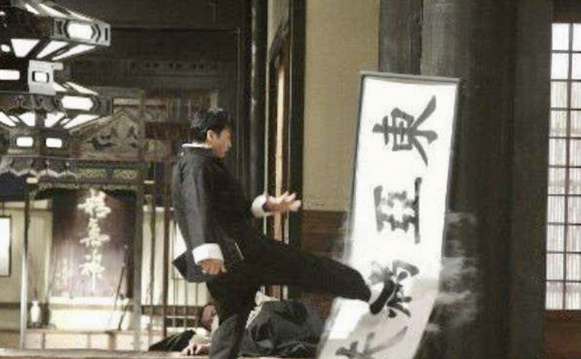 电影里的香港阿sir,香港阿sir抓捕毒贩