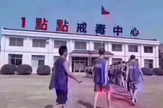 头顶顶着四十度的高温,头顶30多度的高温