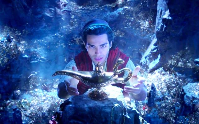 威尔史密斯阿拉丁变成人,阿拉丁神灯里的阿拉丁神灯