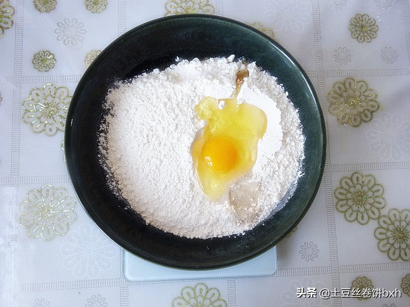 油条炸不蓬松可以多放点膨松剂吗,脆皮油条膨松剂无铝膨松泡打粉