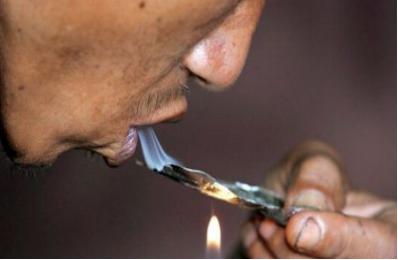 常见的吸毒方法吸毒的工具