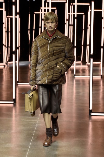 芬迪fendi2021男装,fendi芬迪2023春夏男装时装秀