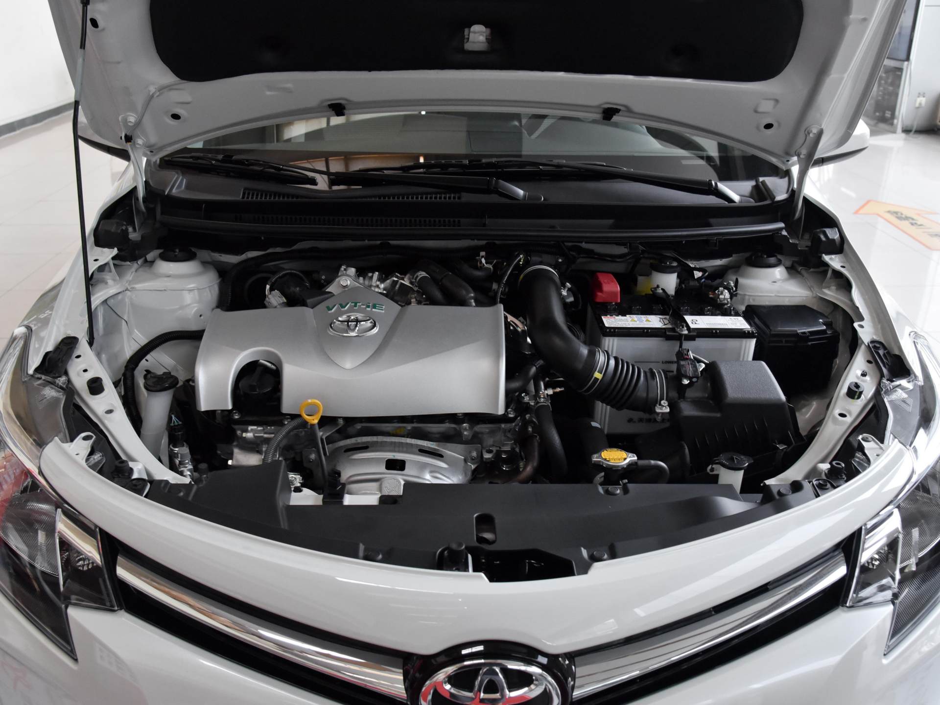 油耗低性价比高的日系车,实用性超强2018款丰田威驰