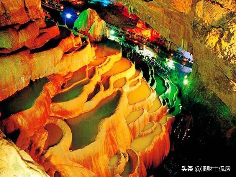 北有全聚德烤鸭南有昆明宜良烤鸭,来了云南才知道宜良县烤鸭真的好