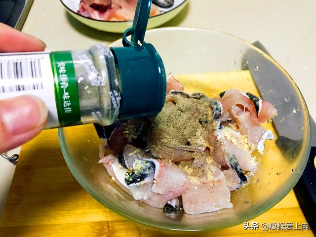 怎么让水煮鱼片更滑嫩不容易碎,为什么别人煮的水煮鱼片这么嫩滑