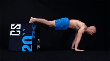 练胸的复合型动作,最简单练胸动作