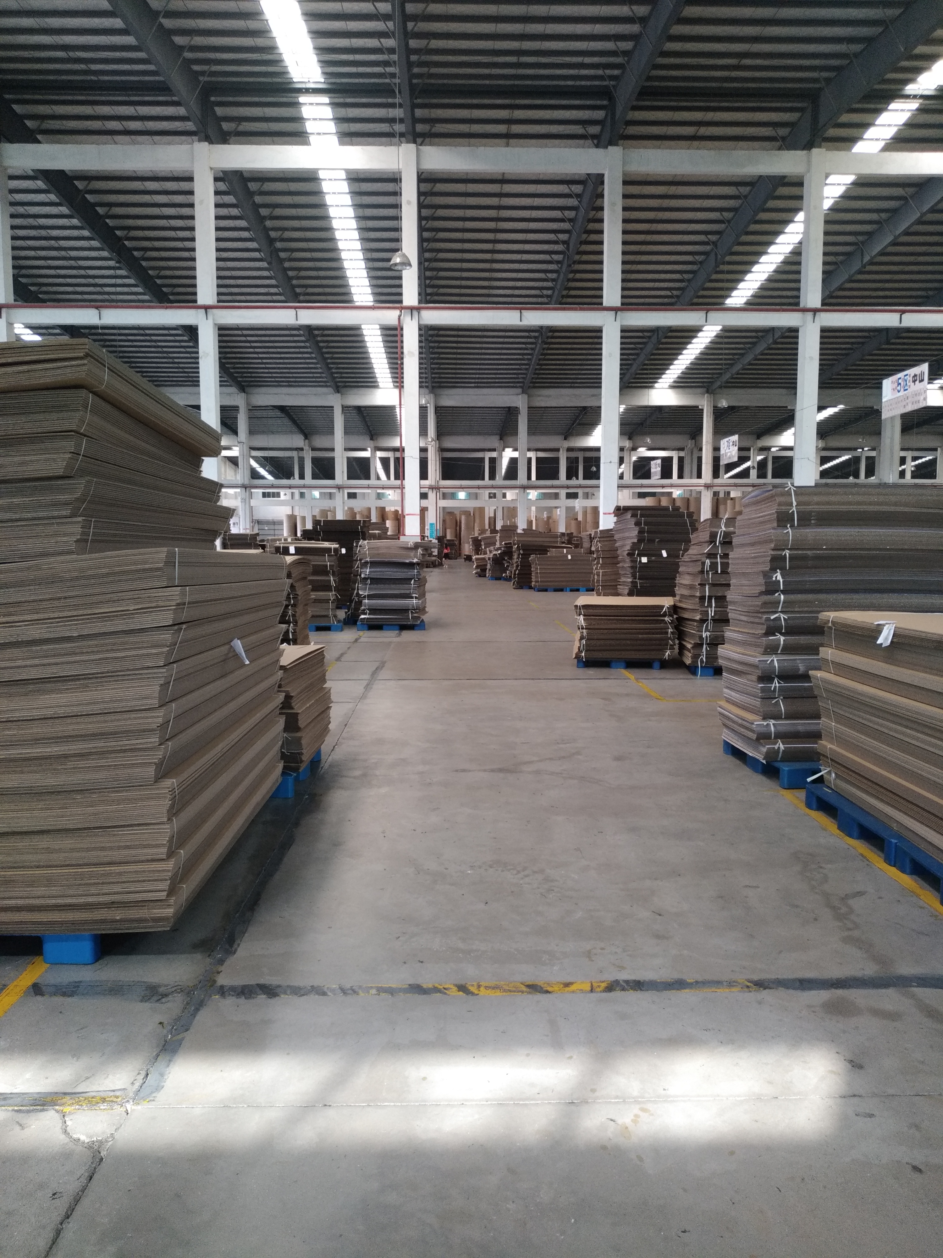 36岁开始转行到金融行业晚吗,35岁去金融行业还是制造行业