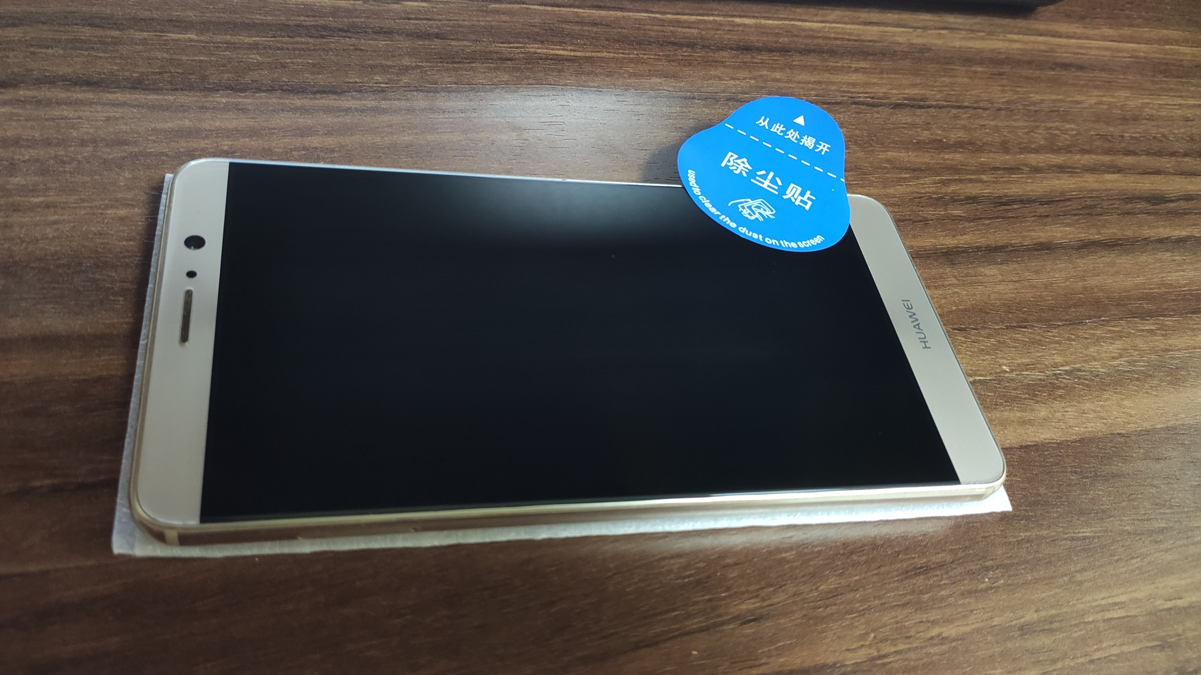 一秒学会手机贴膜,手把手教你10秒贴膜手机