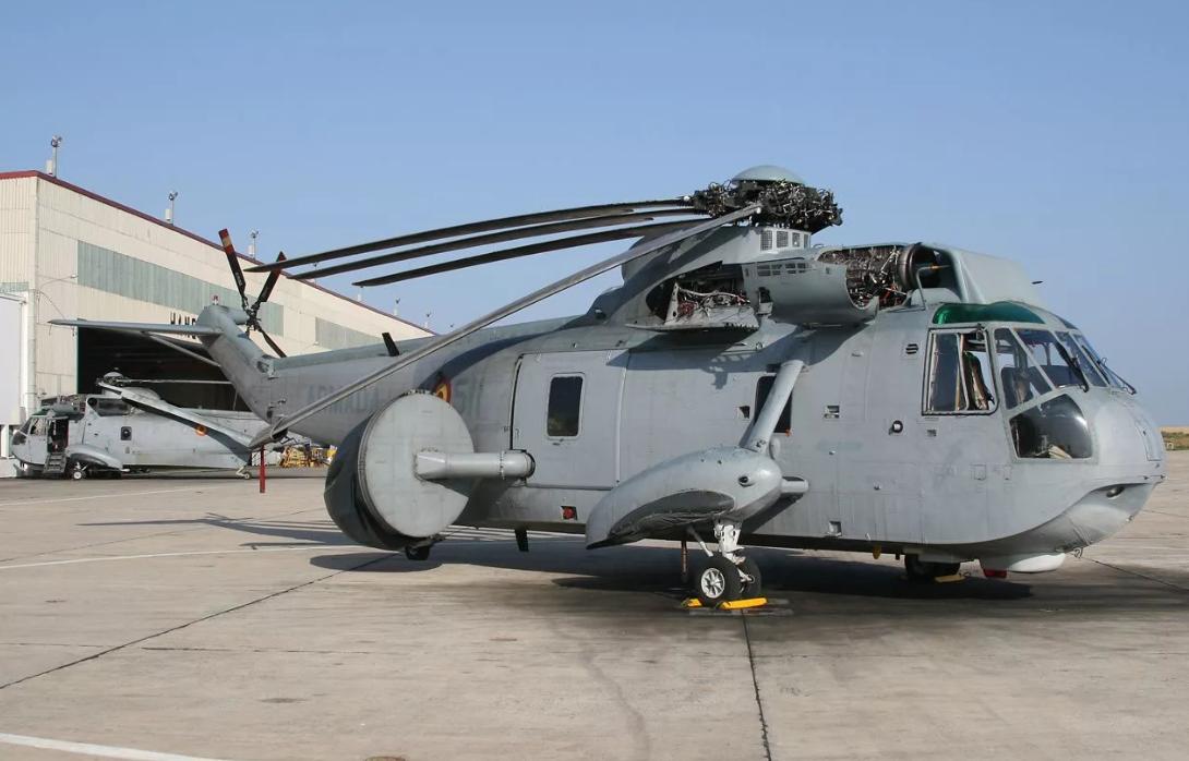 海王直升机最新改进型,海王直升机对比超黄蜂直升机