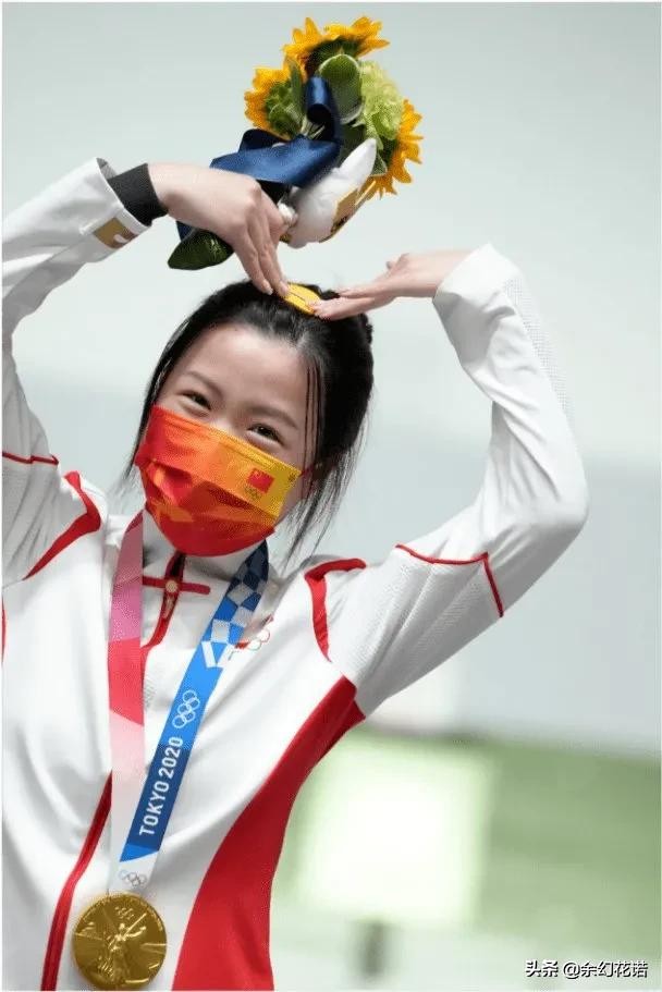 奥运冠军杨倩被网友怒批,杨倩奥运新闻