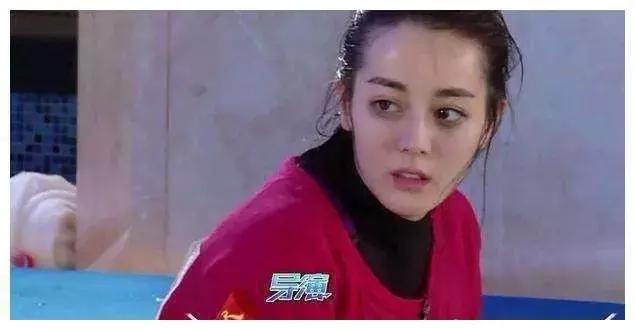 游泳池游泳技巧,游泳底妆的正确步骤