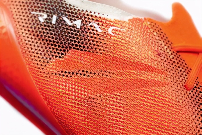 第五代pumaultra足球鞋测评,pumaultramg足球鞋测评