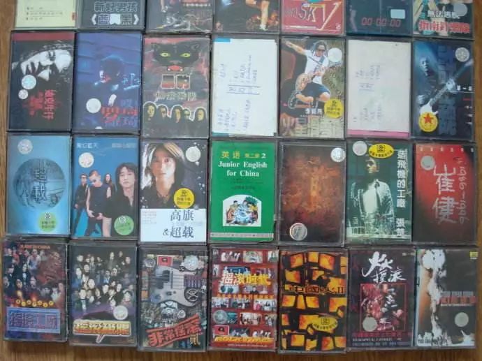 广西梧州1997年身份证,身份证是1999年的照片