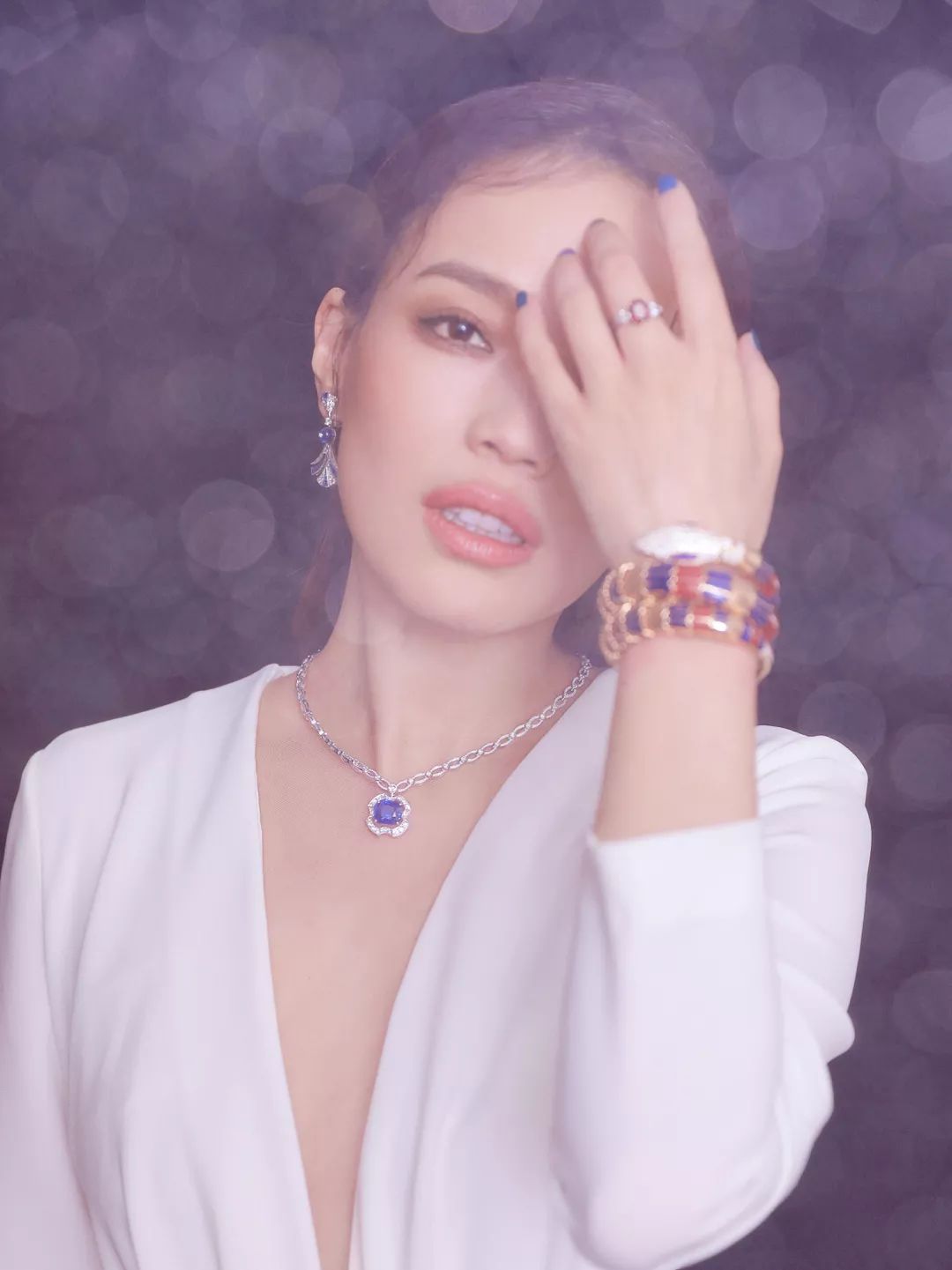 电影里经典首饰有哪些,这部电影中的珠宝价值几亿