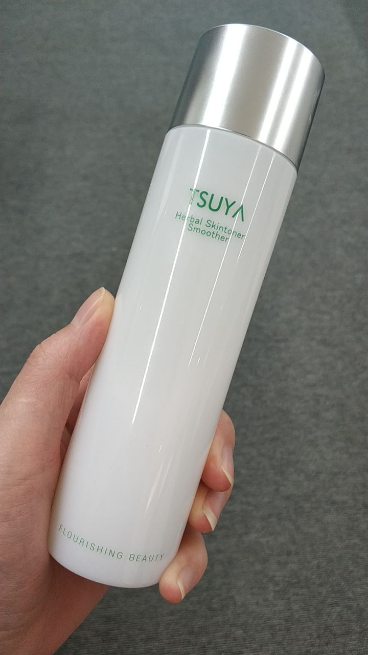 混油皮毛孔粗大怎么收缩毛孔,油皮毛孔大怎么护肤最好